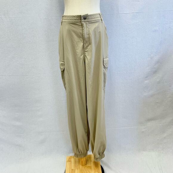The North Face Karakash Cargo Pants in Flax Size 12 High Rise - Picture 6 of 16